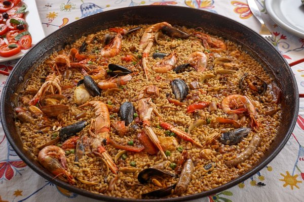 The ultimate guide to creating perfect paella